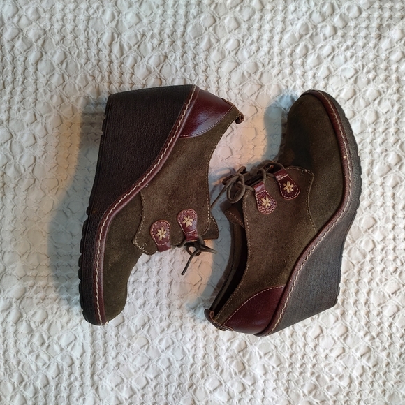 Shofft Wedge Dress shoes 6.5 - Picture 8 of 12